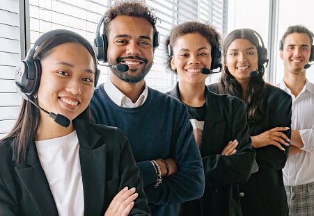 IT helpdesk 5 ppl.jpg