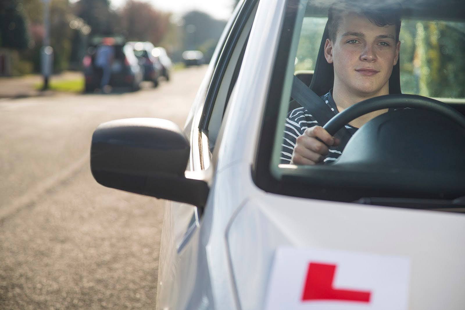 Blog image - car insurance for new drivers.jpg