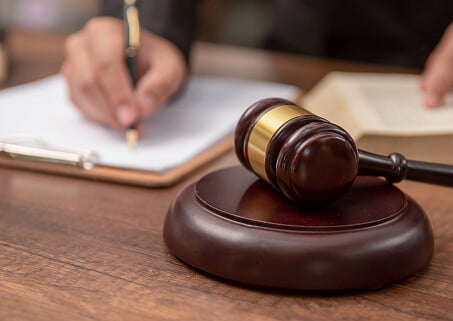 Legal 2.jpg