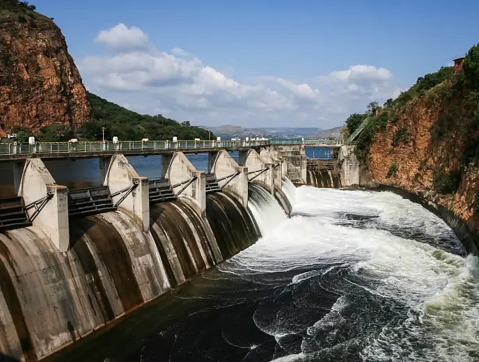 Hartbeespoort pic dsktp@2x