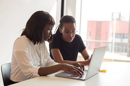 The Best Way to Minimise Public Liability Risks