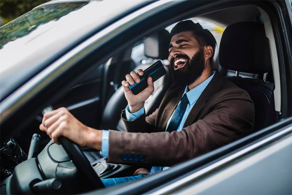 Dialdirect - Music & Driving - Blog - GettyImages-1177251851.jpg