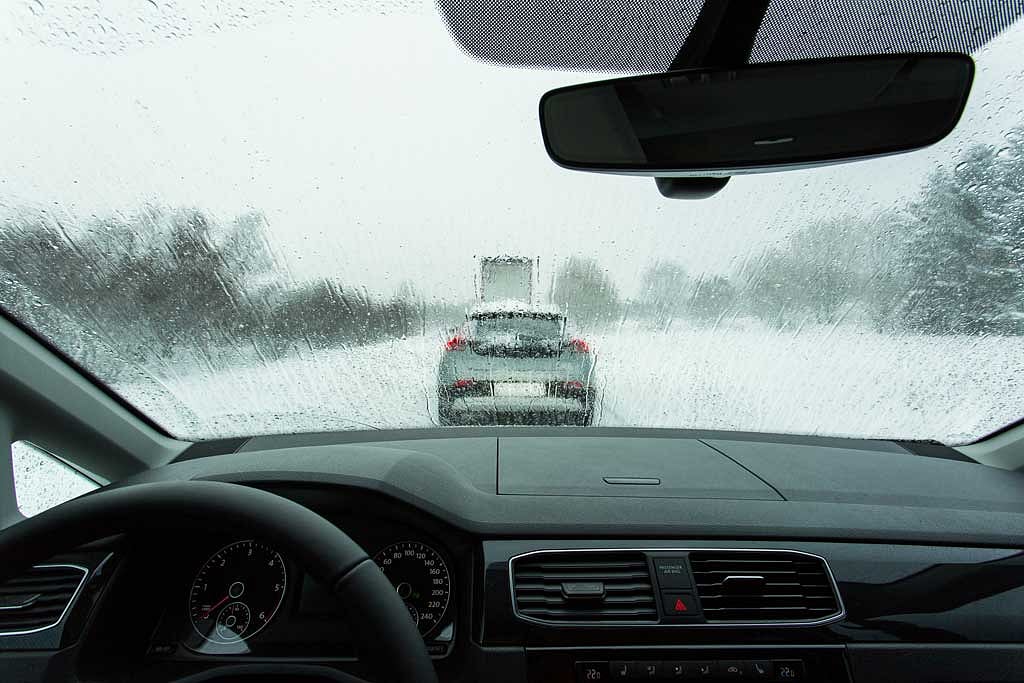 Winter-Safety-driving-tips.jpg